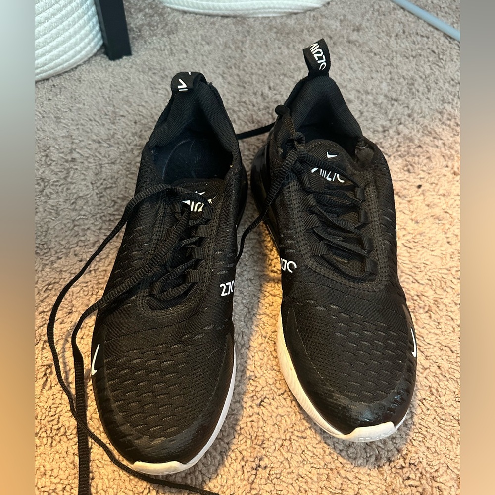 Nike air 270